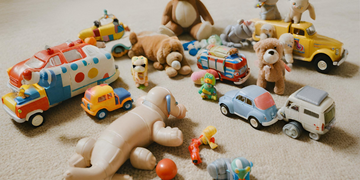 Tiny Resolutions for Mighty Tots: A Komfy Kloset Guide to Parenting Wins in 2024!