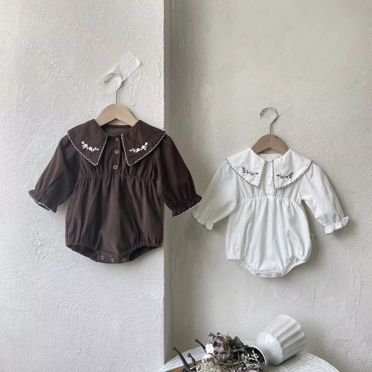 Girls' Long-Sleeved Large Lapel Onesie