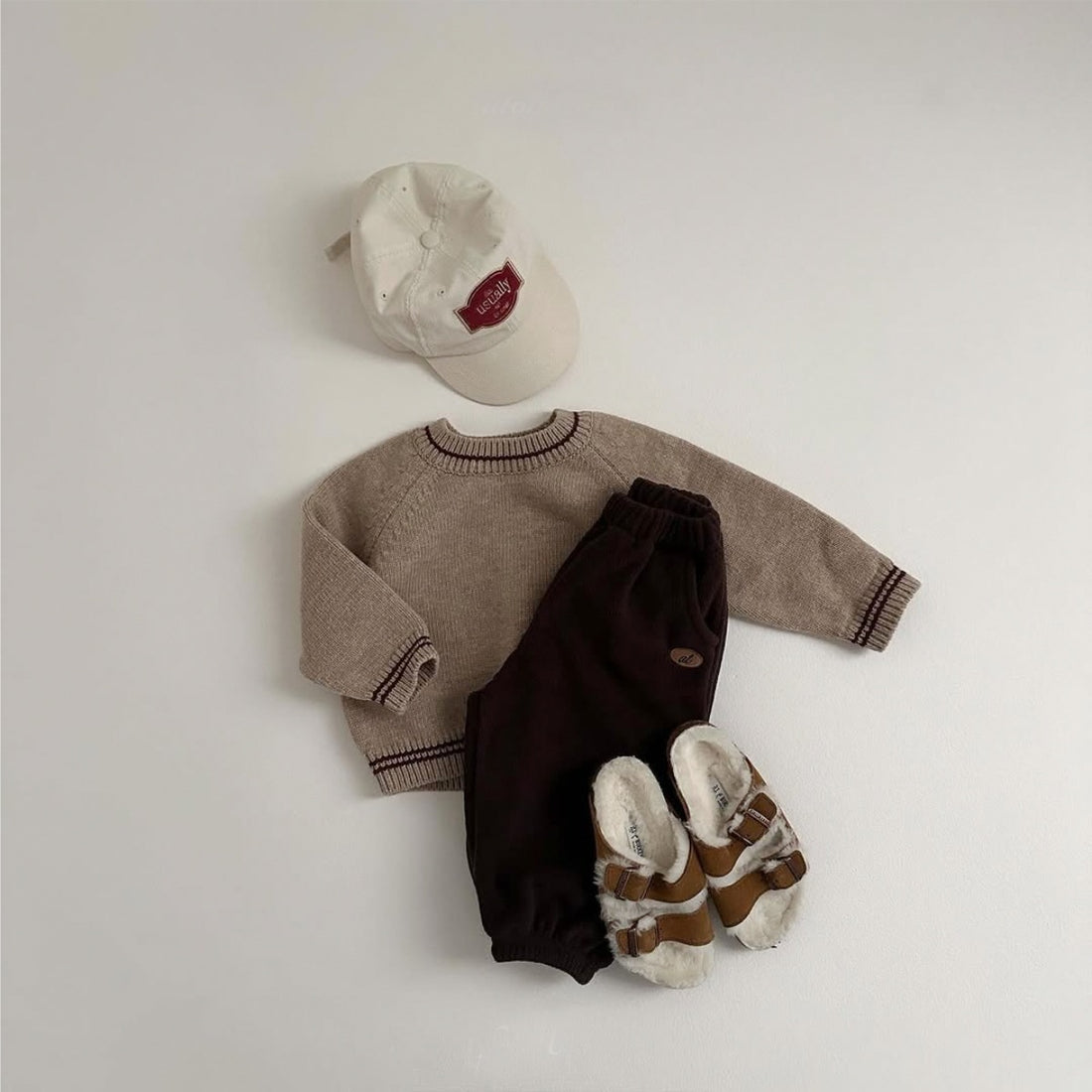 Letter Embroidered Fleece Pants - Warm Velvet Trousers for Toddlers