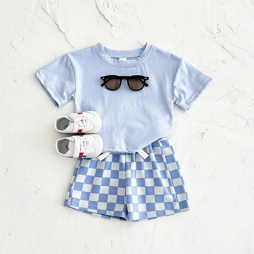 Solid Tee & Checkered Shorts Set