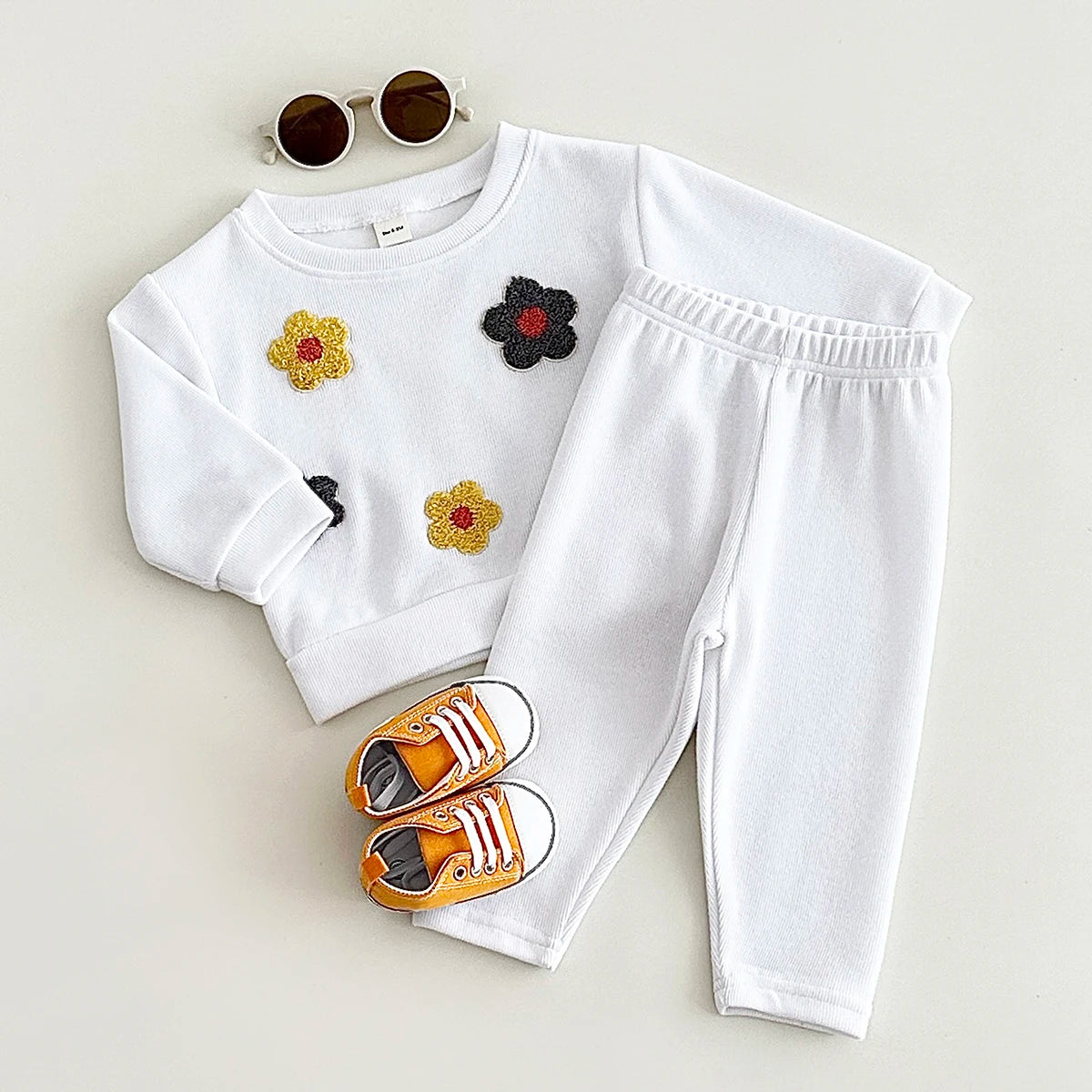 Flower Print Sweatshirt & Pants Set