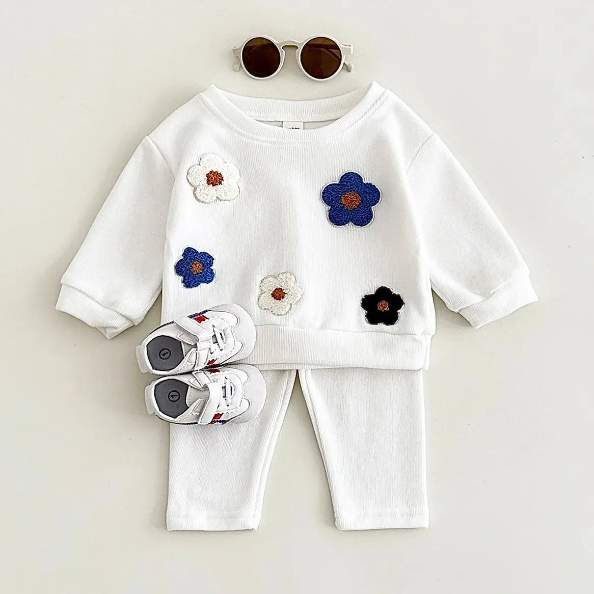 Flower Print Sweatshirt & Pants Set