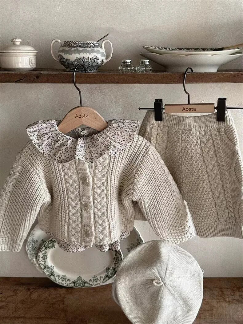 Long-Sleeved Solid Knitted Cardigan