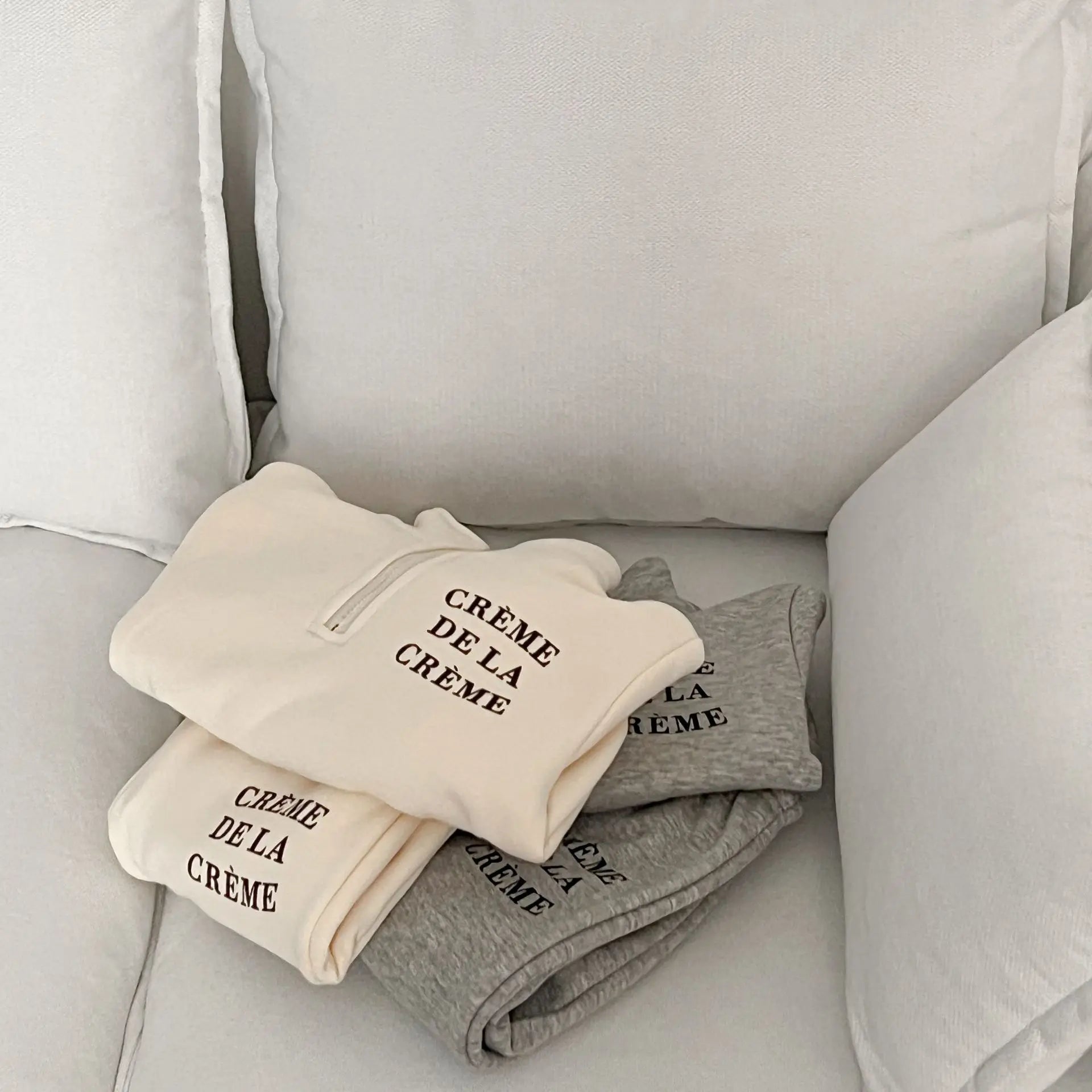 'Creme De La Creme' Fleece Jogger Set