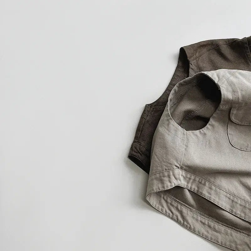 Sleeveless Cargo Vest
