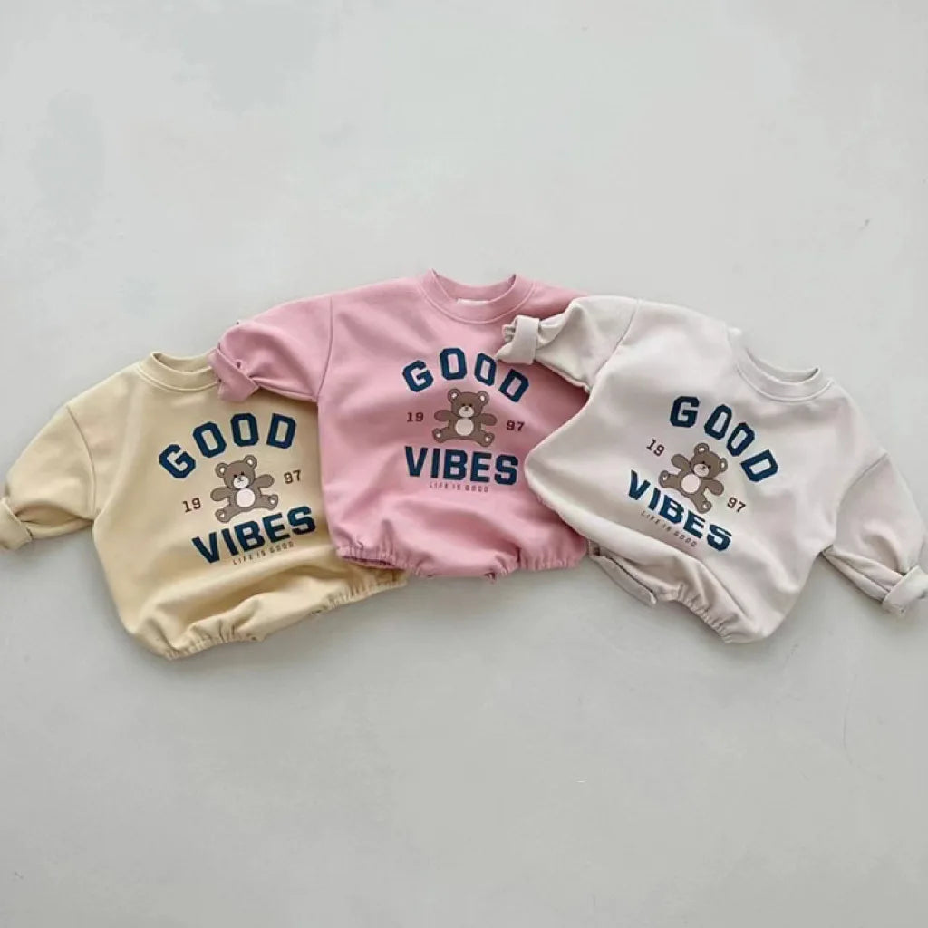 'GOOD VIBES' Bear Long-Sleeved Onesie