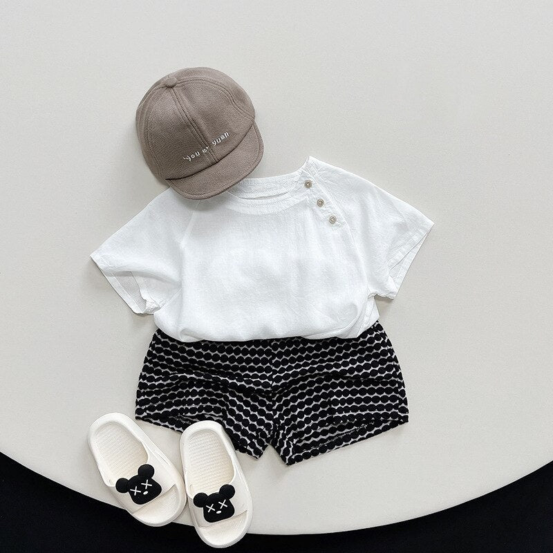 Short-Sleeved Solid Buttoned T-Shirt