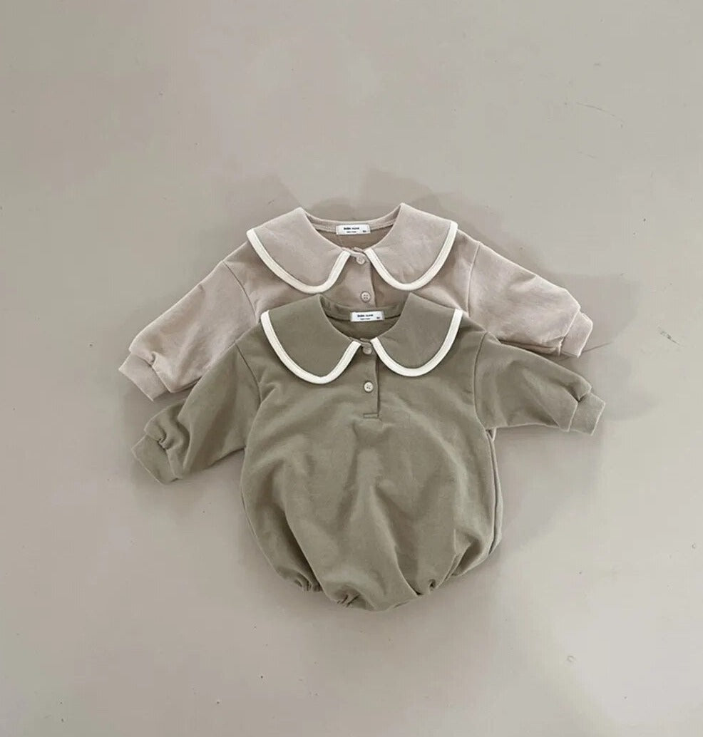 Loose Long-Sleeved Solid Onesie