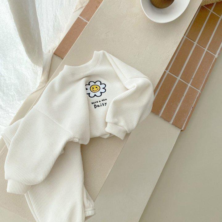 Smiley Sunflower Jogger Set
