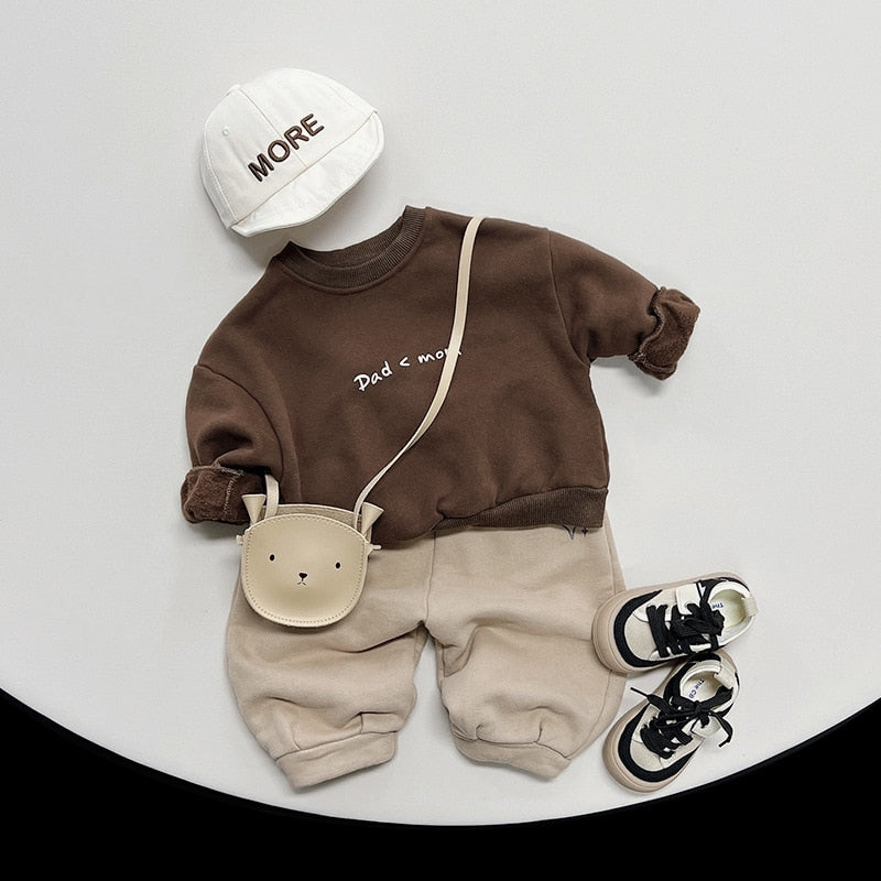 'Dad < Mom' Casual Sweatshirt