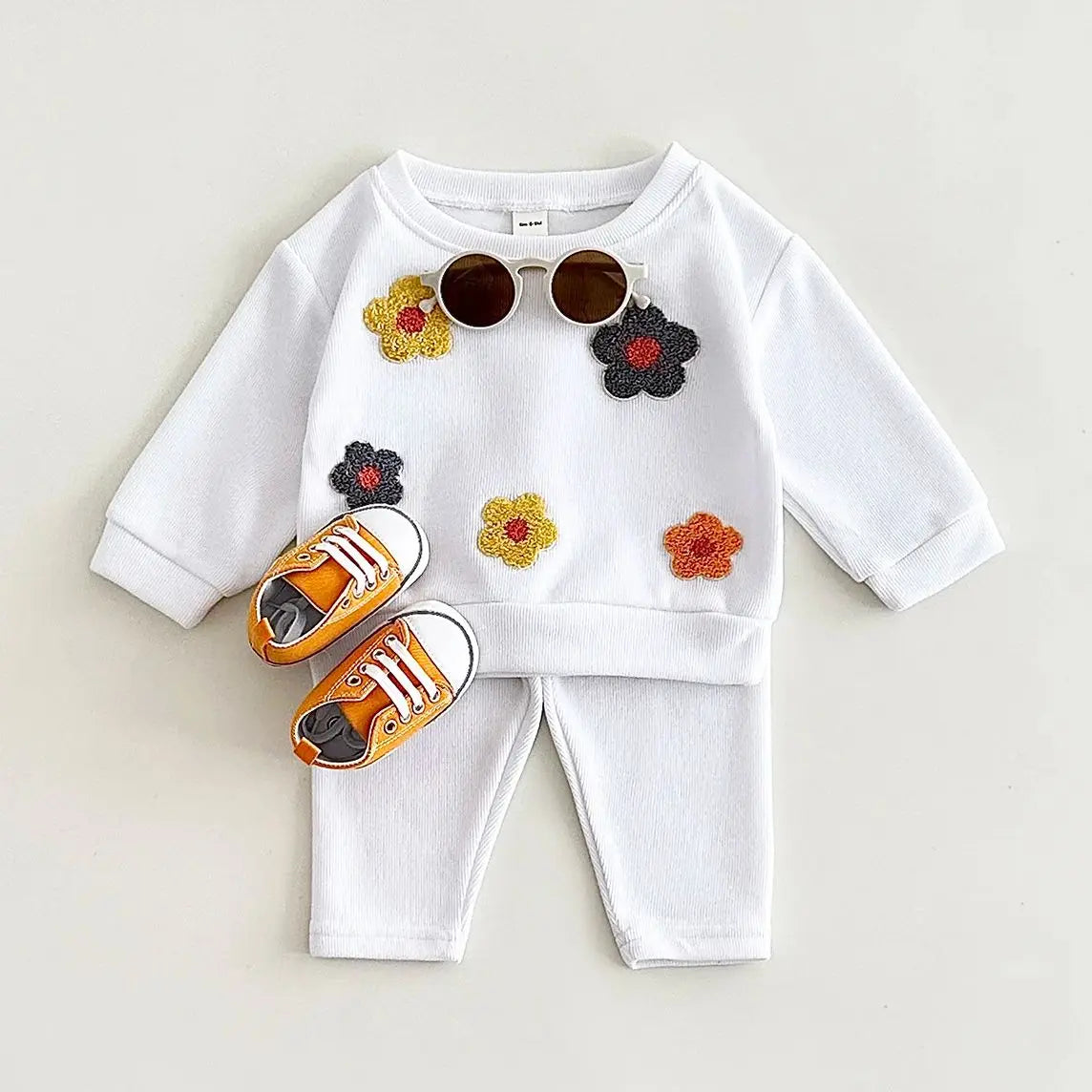 Flower Print Sweatshirt & Pants Set