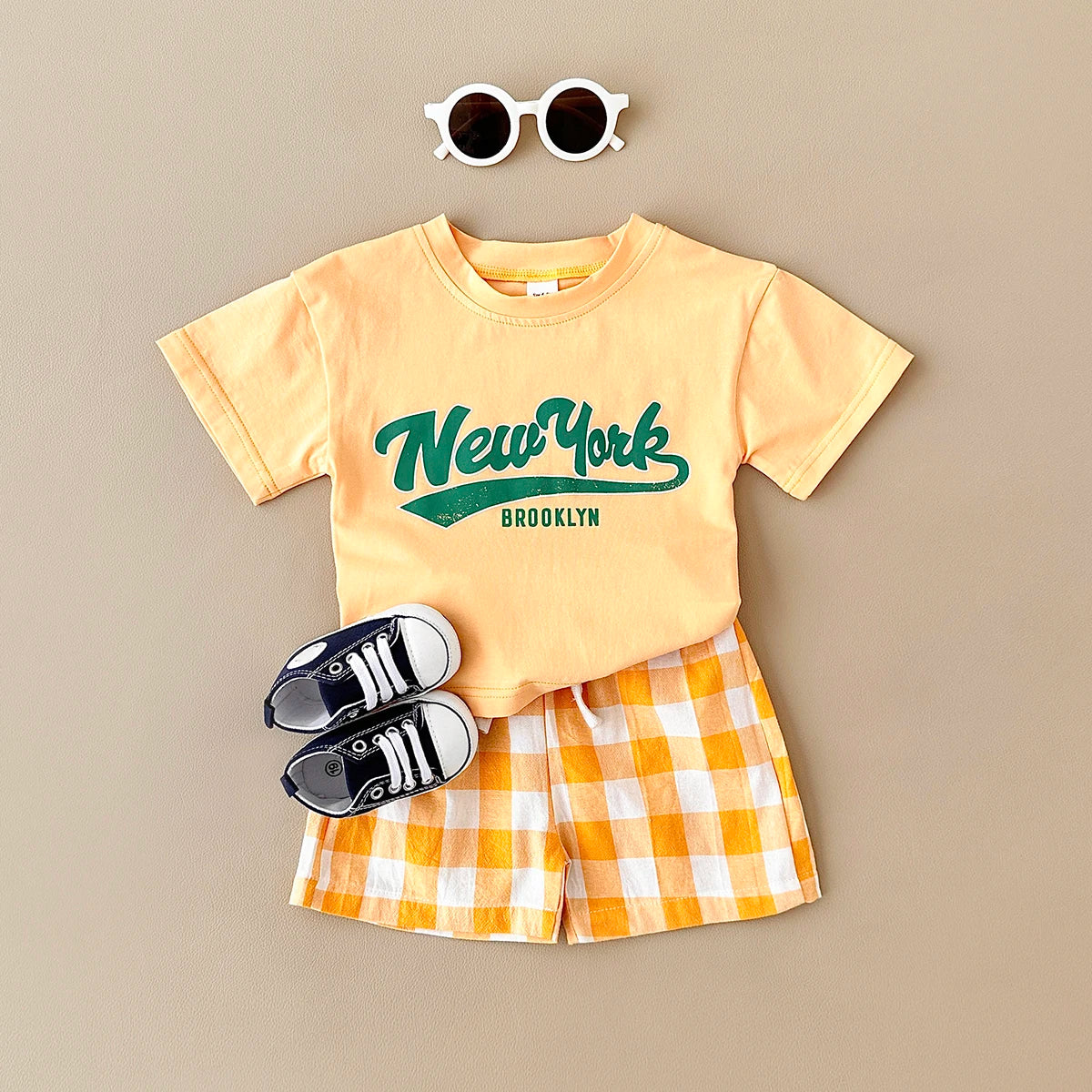 New York Short Sleeved Tee & Checkered Shorts Set
