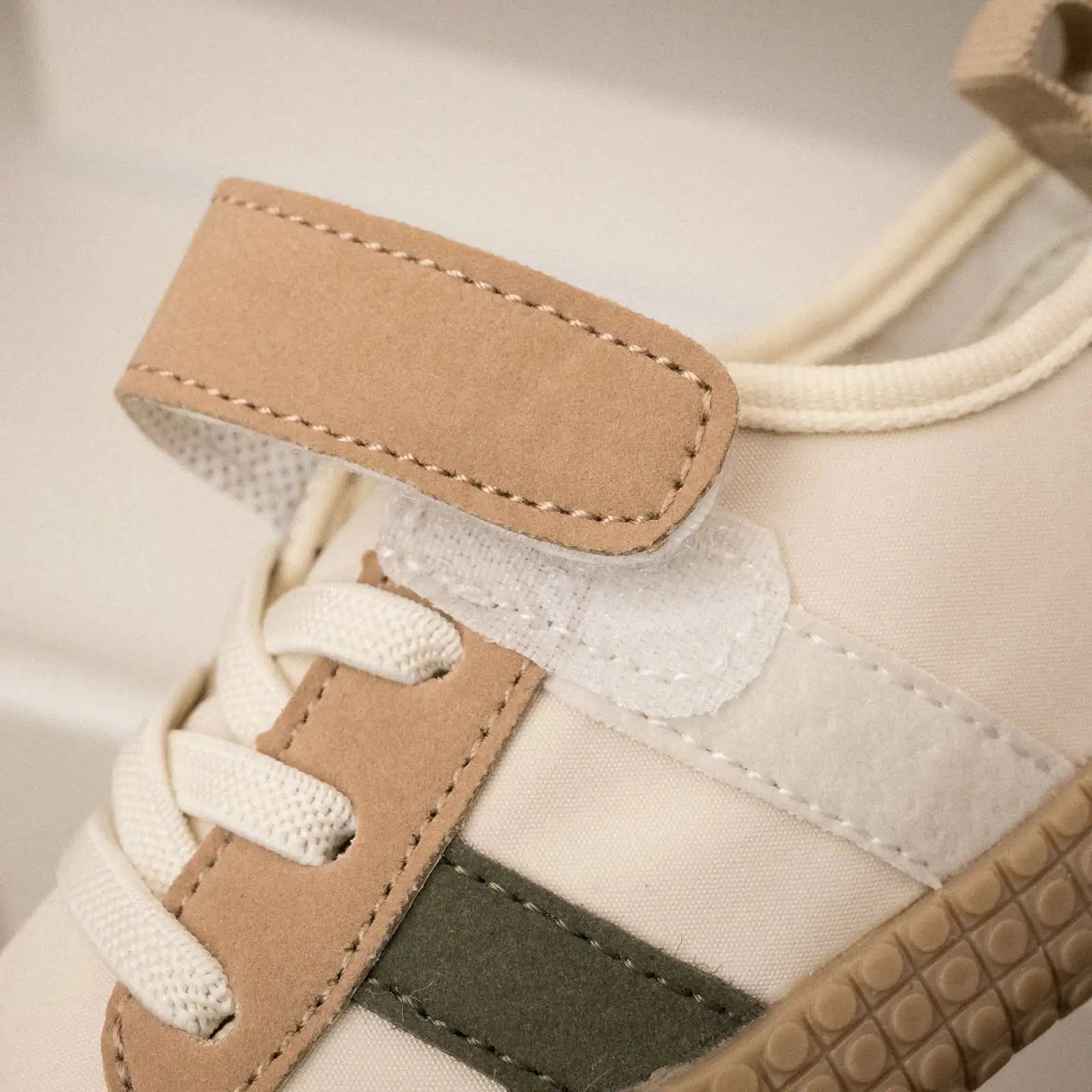 Girls Fashion Canvas Sneakers