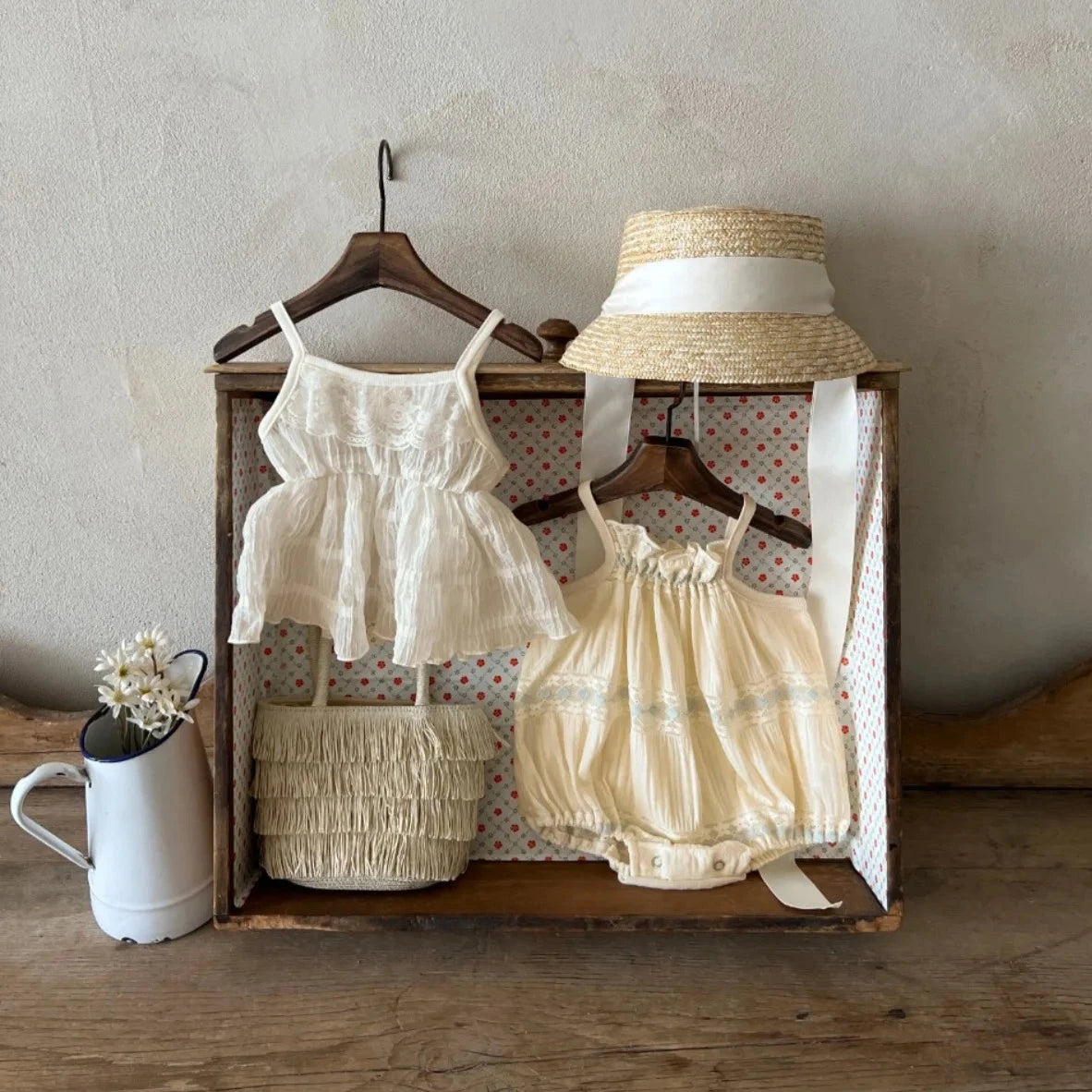Lace Sleeveless Sling Dress