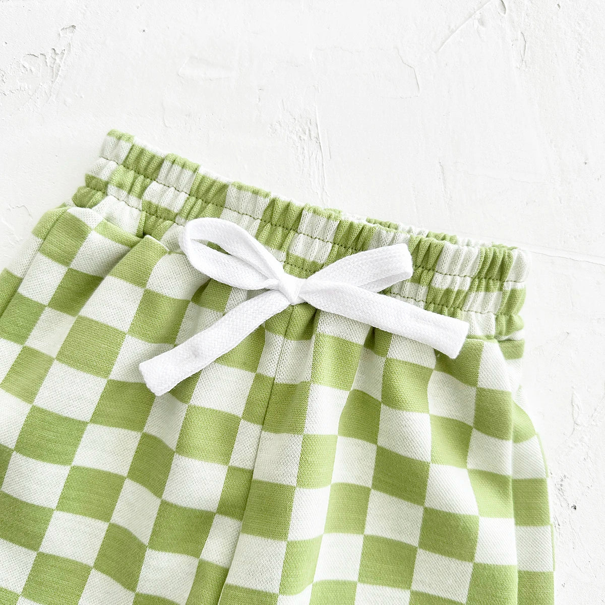 Solid Tee & Checkered Shorts Set