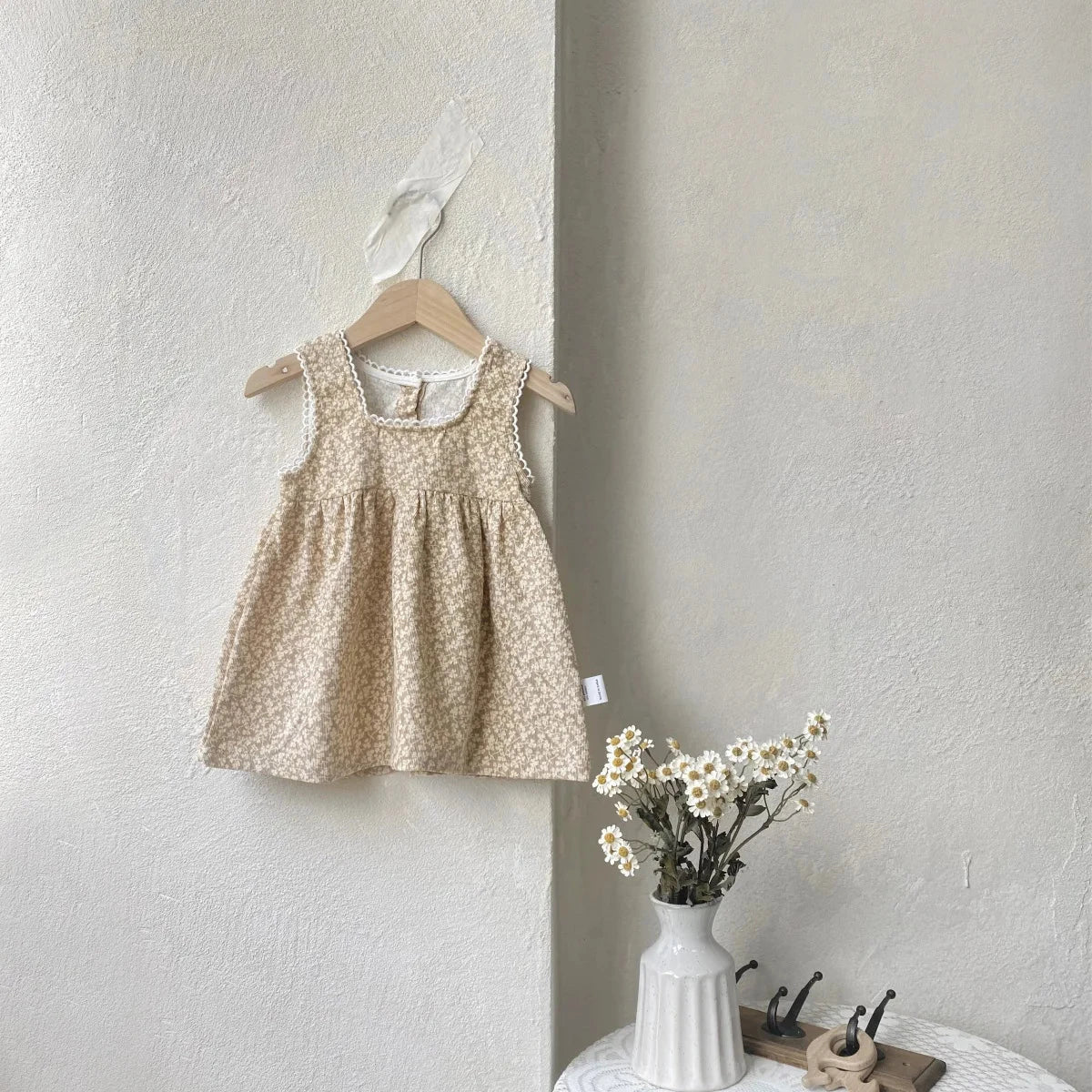 Sleeveless Floral A-Line Dress