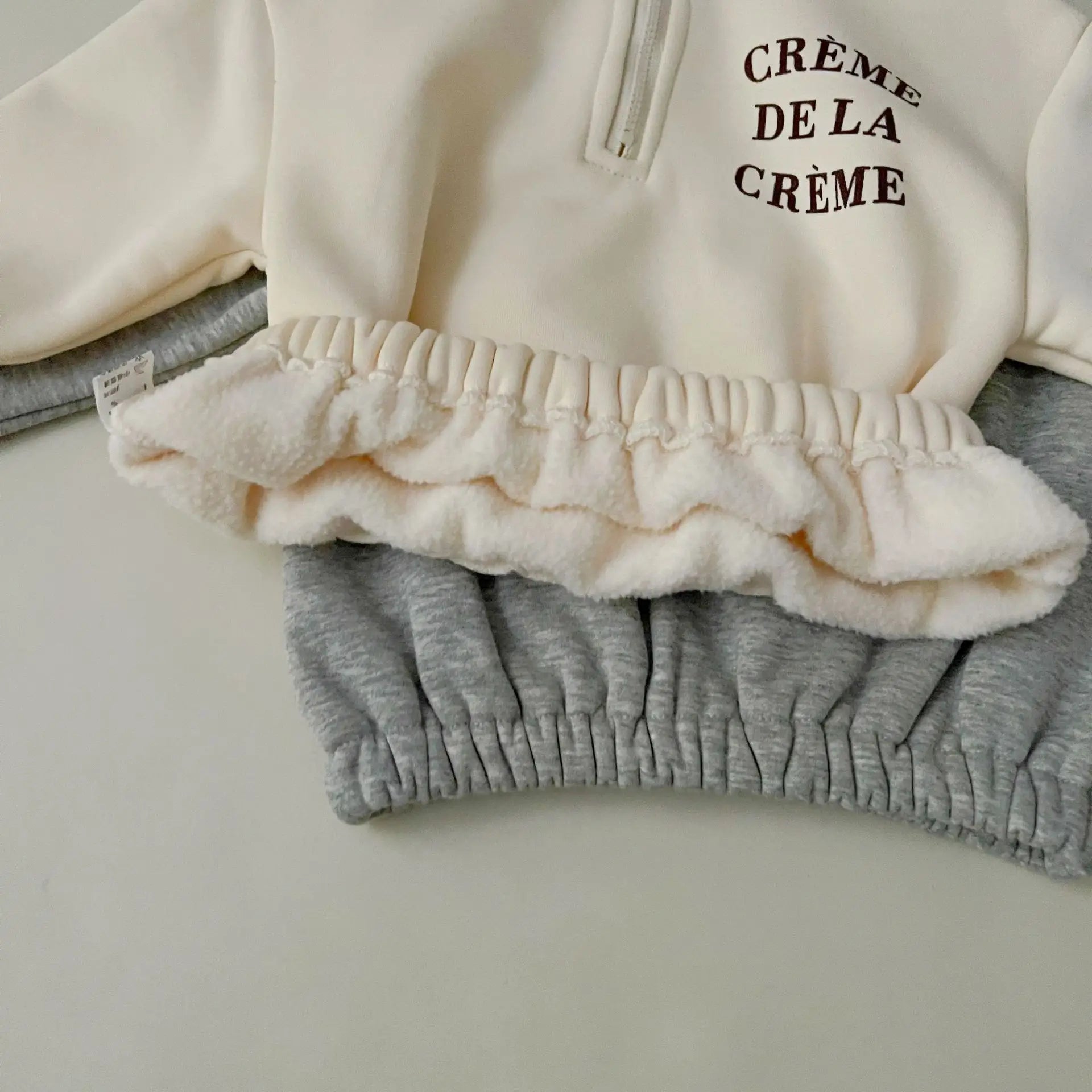 'Creme De La Creme' Fleece Jogger Set