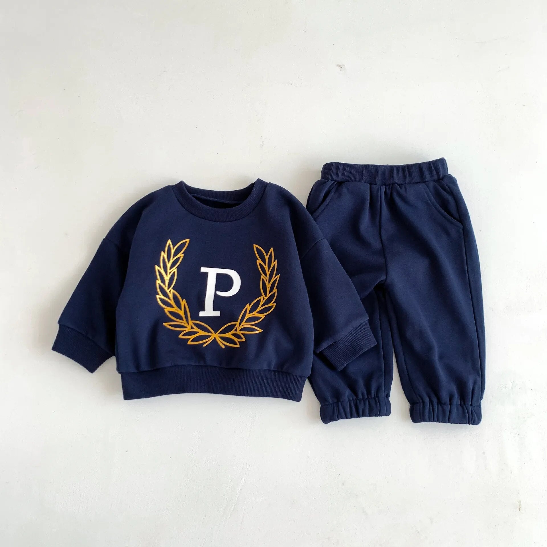 'P' Letter Print Jogger Set