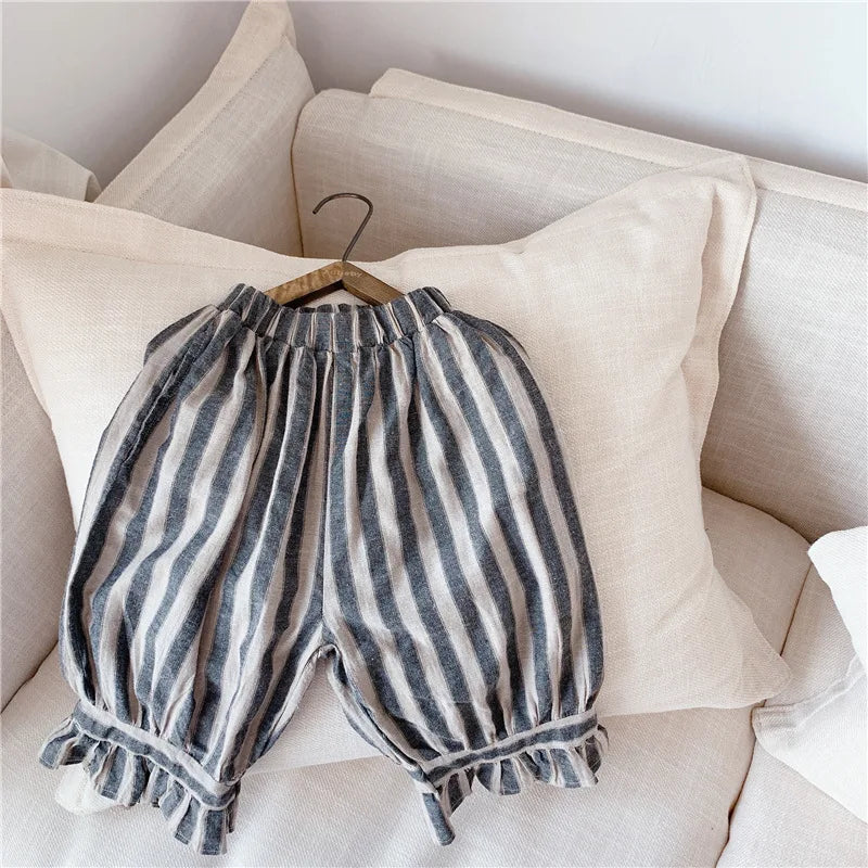 Retro Striped Calf-Length Ruffled Pants