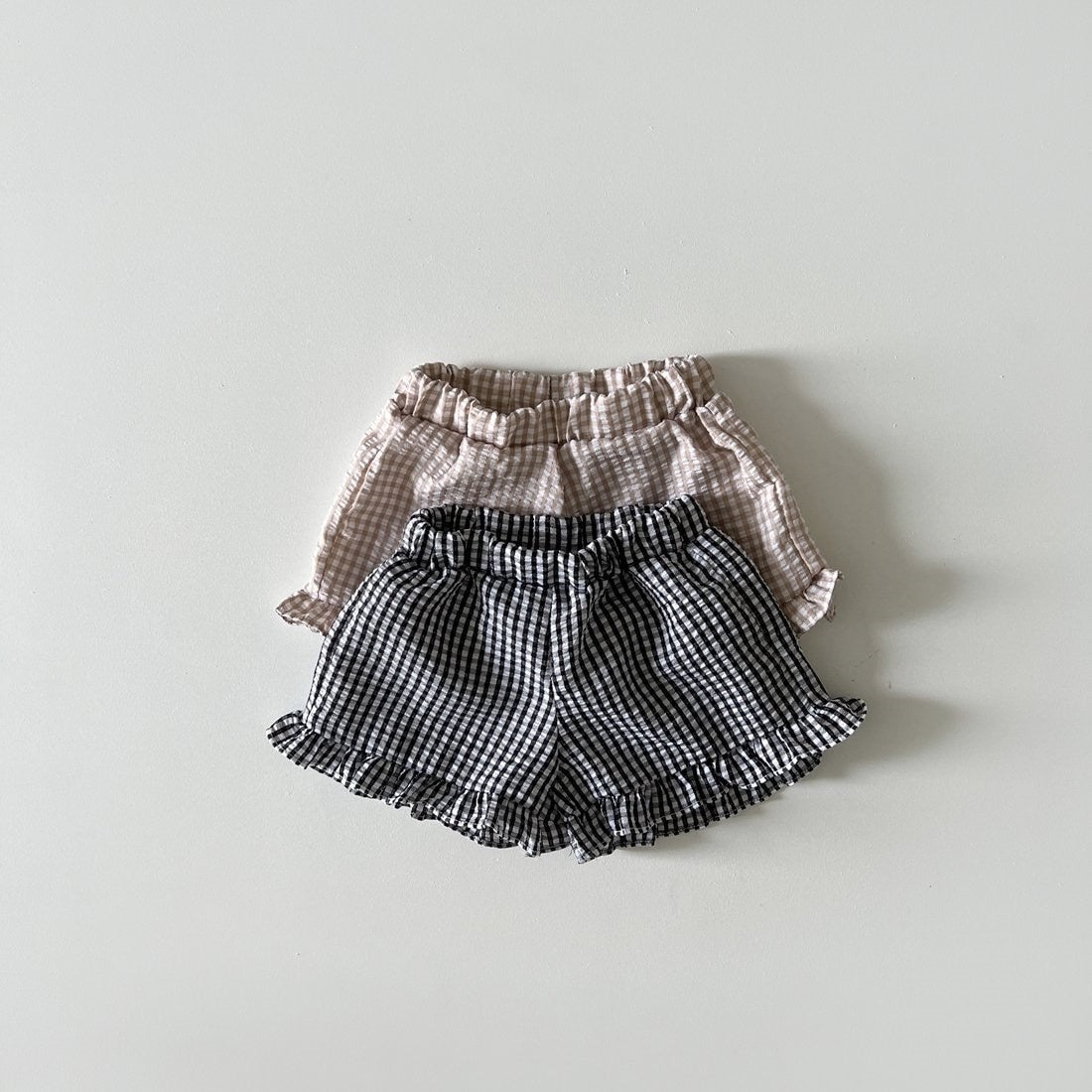 Fly Sleeve Plaid Top & Shorts Set